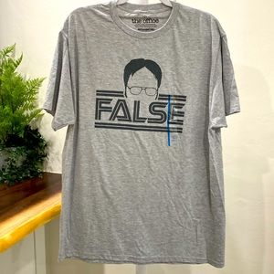 NWT the OFFICE  Tee shirt. Grey size large